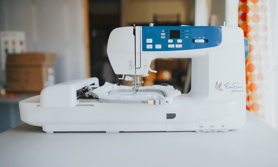 EverSewn Sparrow X Sewing and Embroidery Machine