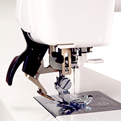 Janome Memory Craft 6600